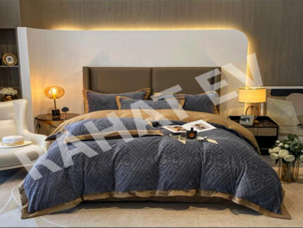 VELVET BEDSHEET SET